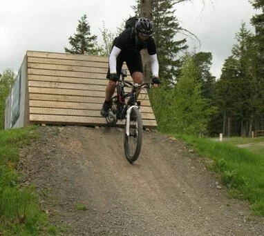 Wullie Cook, on the big box at GT
